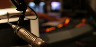 Radio7ABC e live: emisiuni și podcasturi, plus muzică românească și hituri internaționale
